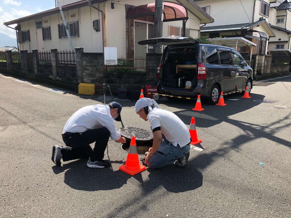 【漏水調査】市道にて埋設給水本管の漏水調査。