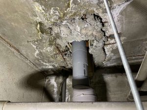 【漏水調査】店舗の天井からたまにポタっと落ちる程度の超微量漏水。