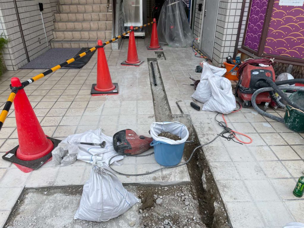 藤井寺市　あの日の続き【給水管引き直し】