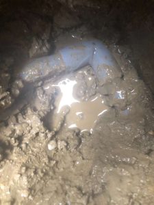 堺市南区の住宅で【漏水調査・修繕】です！