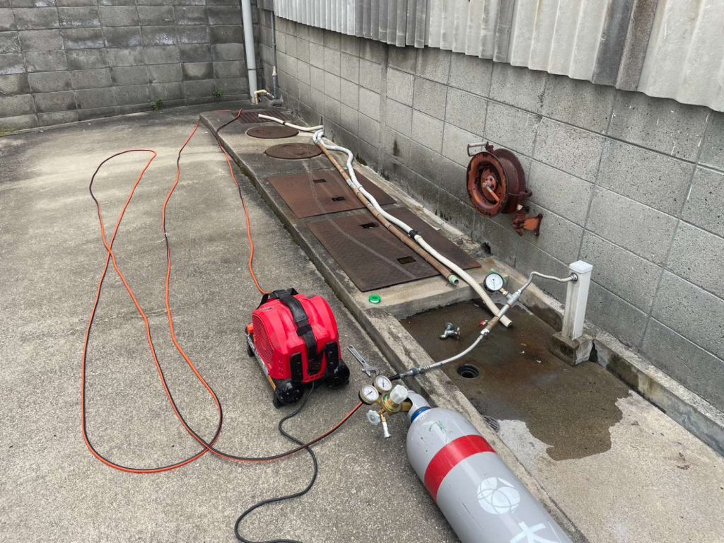大型整備工場での【漏水調査】