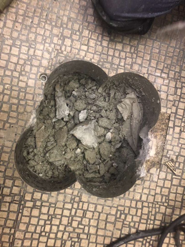 堺市北区の事務所でした【漏水調査・修繕】
